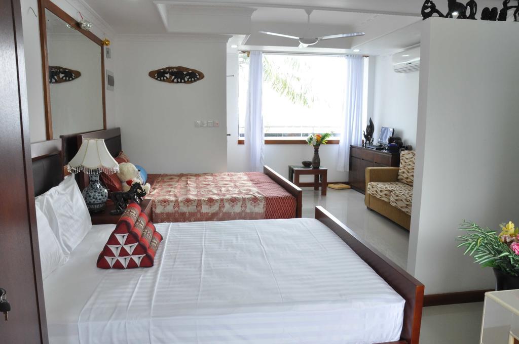 Goviyapana Beach Hotel Ahangama Room photo